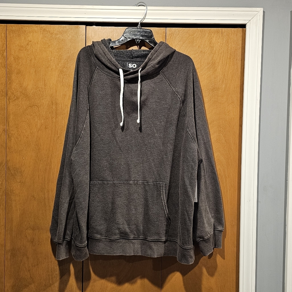 NWT SO sweater